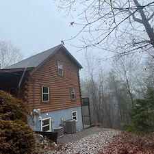 Top Quality Log Cabin Staining in Hixon, TN 1